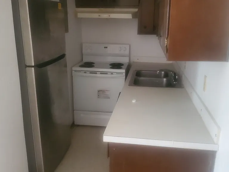 312 S Lipona Rd — Photo 8