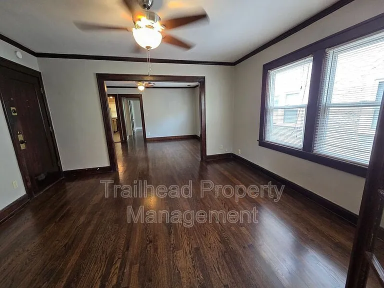 1807 W 41st St #2W — Photo 6