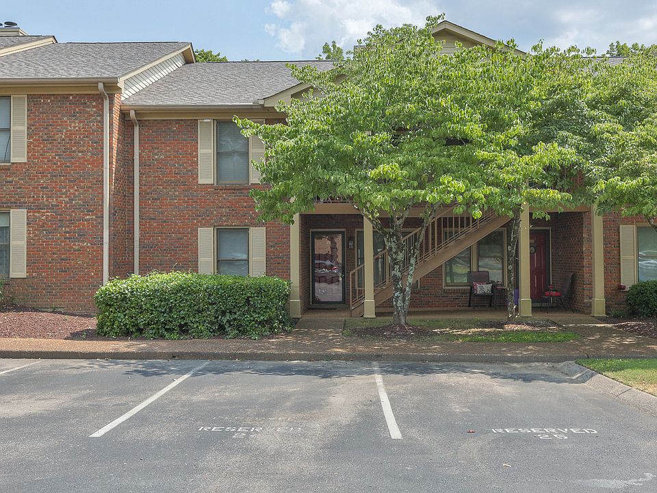 1st image of 233 Westfield Dr #1