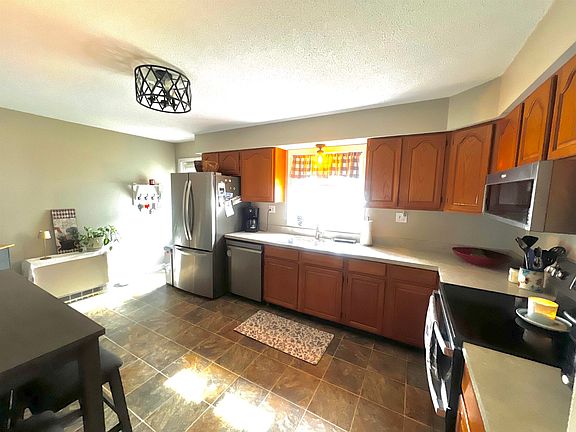 5th image of 155 Dorr Drive Unit 5