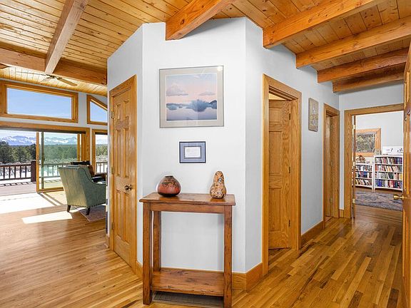 4th image of 948 Sage Rd