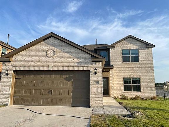 2nd image of 429 Harbor Oaks Dr