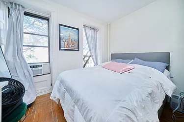 Rented by Living New York