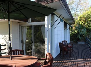 1285 Rancheros Rd, Pasadena, CA 91103