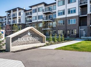 6 N Merganser Dr W #2215, Chestermere, AB T1X1K9