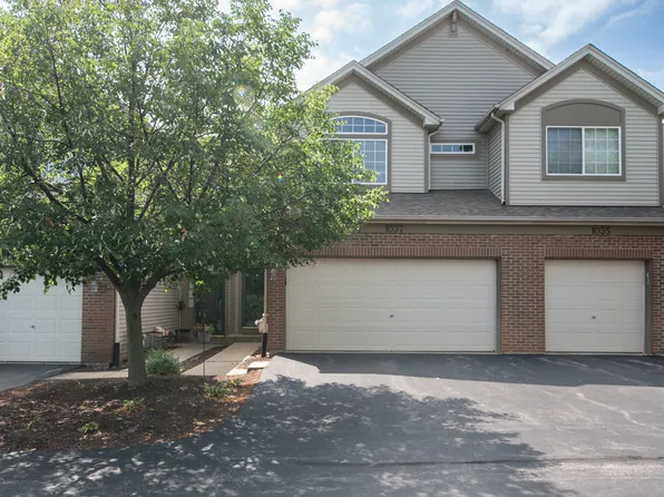 1037 Woodview Ct #1037, Aurora, IL 60502