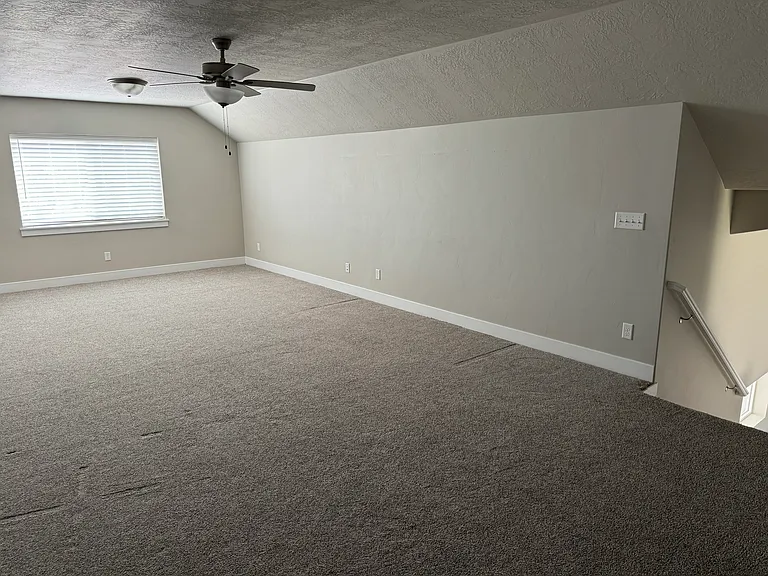 1535 Birch Way — Photo 8