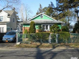 9 7th Ave S, Huntington Station, NY 11746