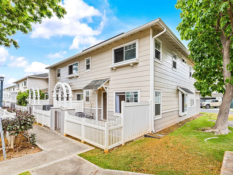 91-1031 Kaimalie St #4L6-E — Photo 3