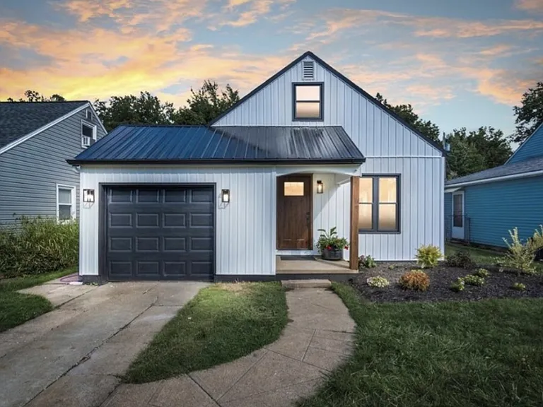 131 Beck Rd — Photo 2