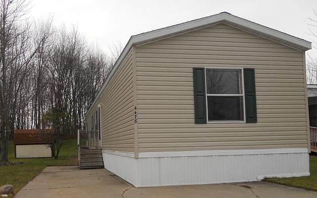 1st image of 1090 Maple Leaf Ln NW