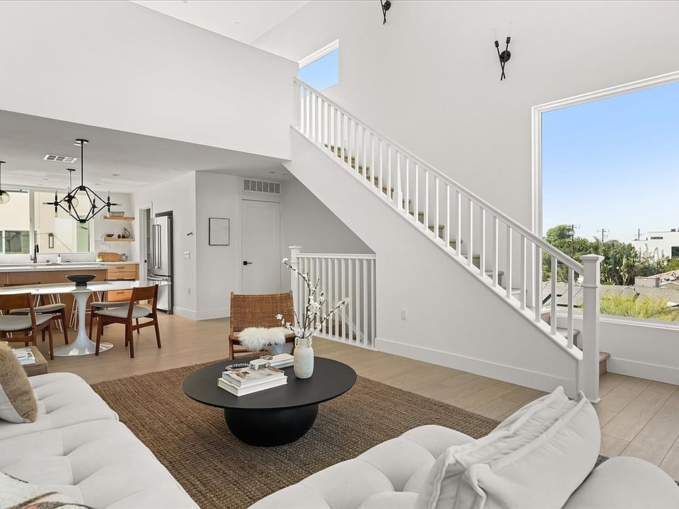 Lyon Lane NoHo By COE Real Estate Group In North Hollywood, 54% OFF