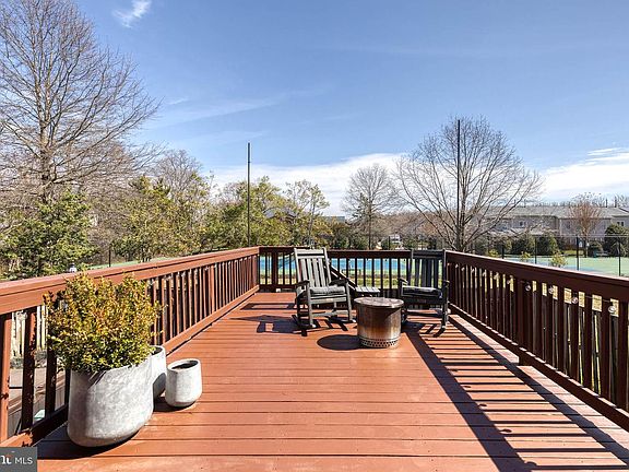 3rd image of 3814 Glebe Meadow Way