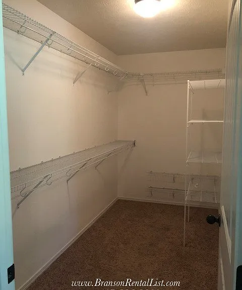 370 S Woods Way — Photo 11