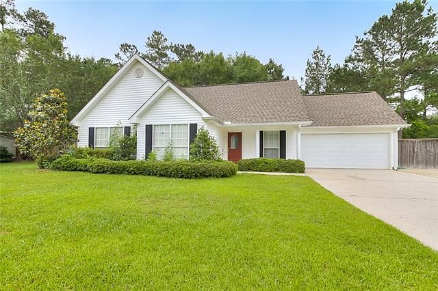 1st image of 118 Lazy Creek Dr