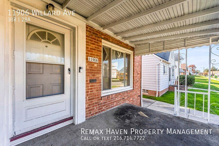 11906 Willard Ave, Garfield Heights, OH 44125 | Zillow