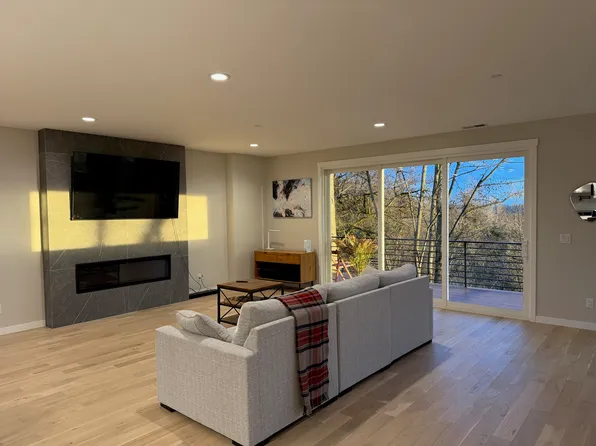 5005 S 114th St, Tukwila, WA 98178