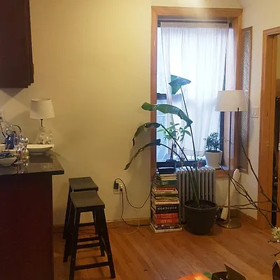 Rented by Jade Stone Real Estate Consulting | media 19