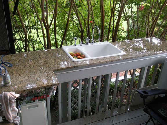 Granite sink, side deck