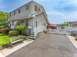 143 Davis Ave, Inwood, NY 11096