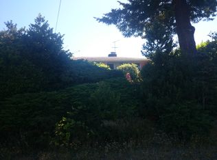 10526 2nd Ave NW, Seattle, WA 98177