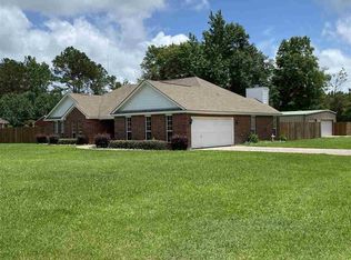 11095 Michael Ln, Beaumont, TX 77705