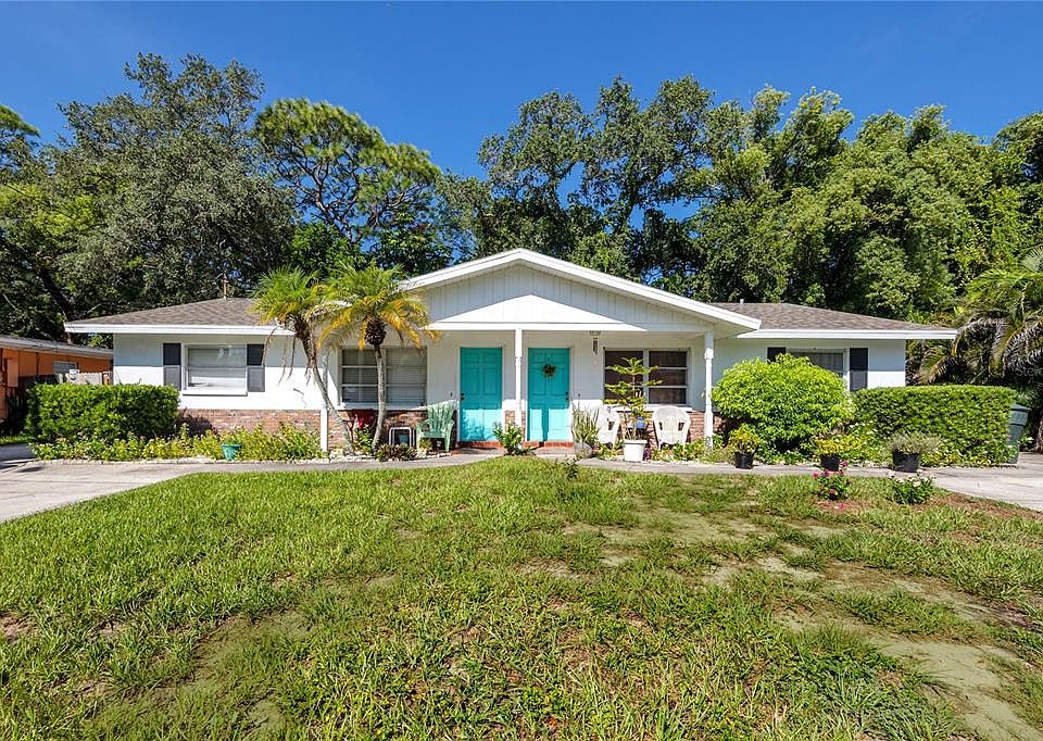 1st image of 332 ACROPOLIS DRIVE