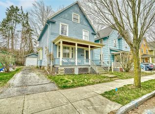 151 Asbury St, Rochester, NY 14620