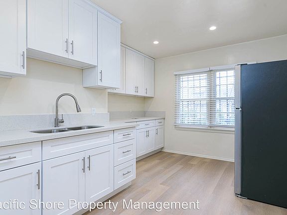 4th image of 2116 S Ridgeley Dr #11497790