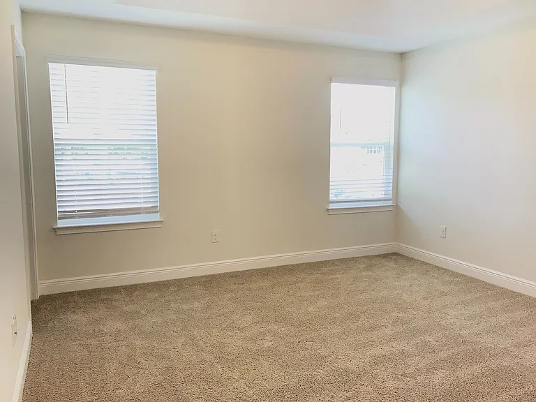 5518 Viola Lee Way — Photo 13