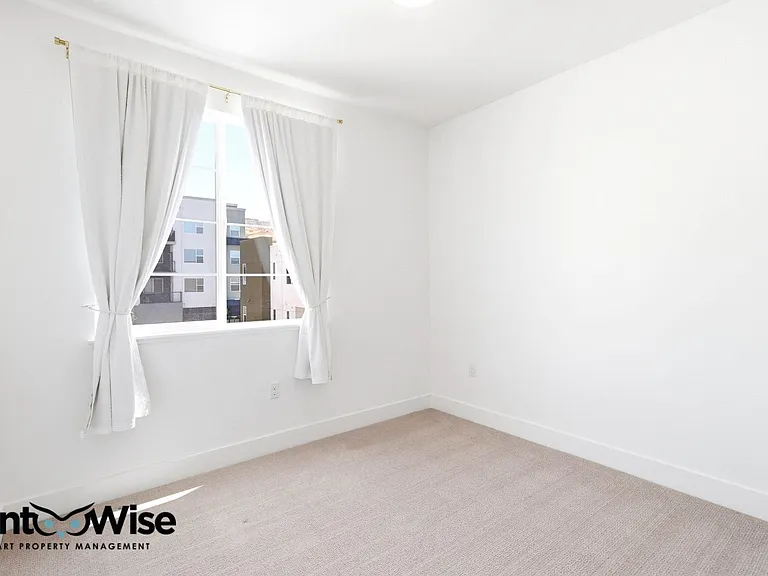 29384 Hub Ln — Photo 25