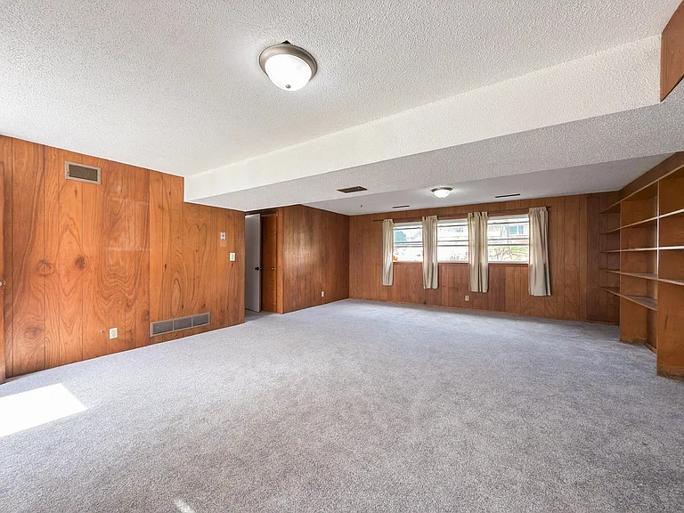 5029 Arbor Cir — Photo 23
