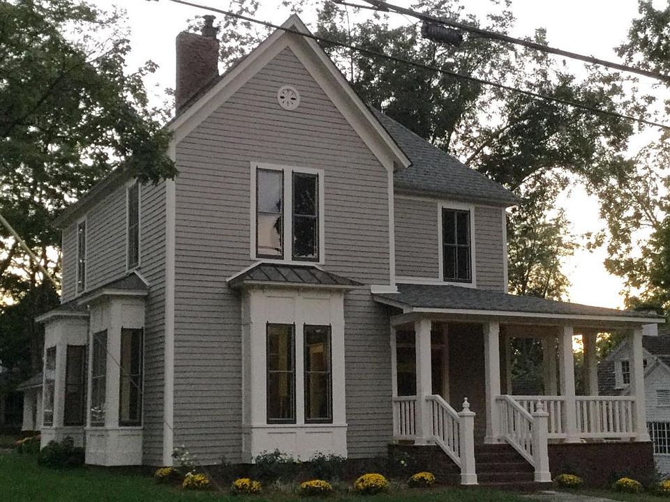 1st image of 103 Stanley Ave