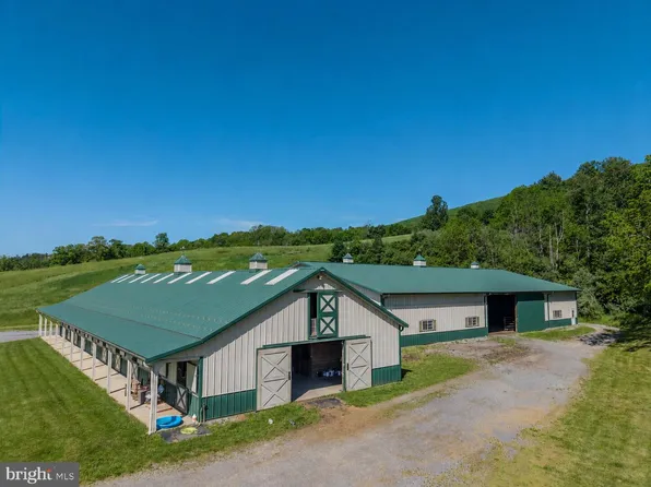 4503 Scotch Valley Rd, Hollidaysburg, PA 16648