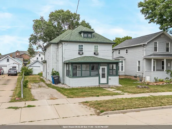 246 W 12th Ave, Oshkosh, WI 54902