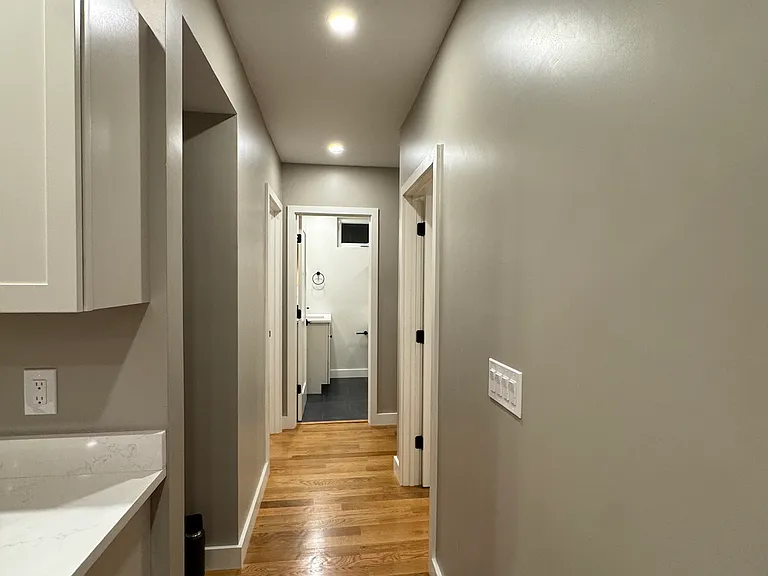 14-16 8th St #1 — Photo 4