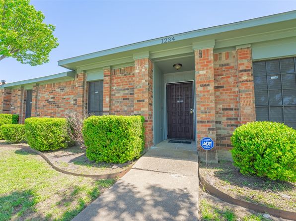 1234 Royal Oak Dr, Desoto, TX 75115