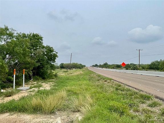 5th image of 2911 N Us Highway 83