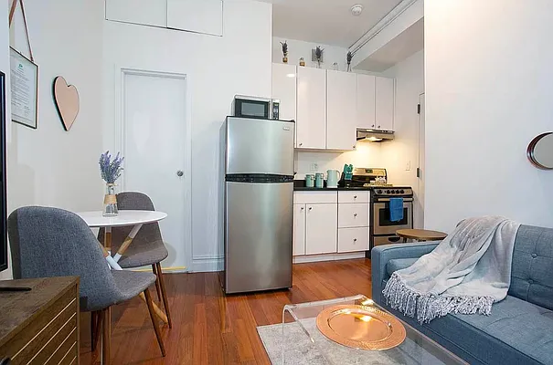 Rented by MOTION New York | media 4