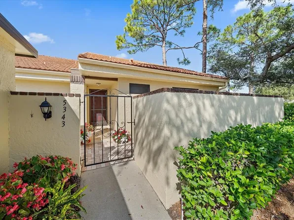5343 Huntingwood Ct #33, Sarasota, FL 34235