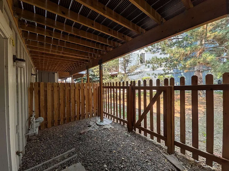 11806 E Kepner Dr — Photo 11