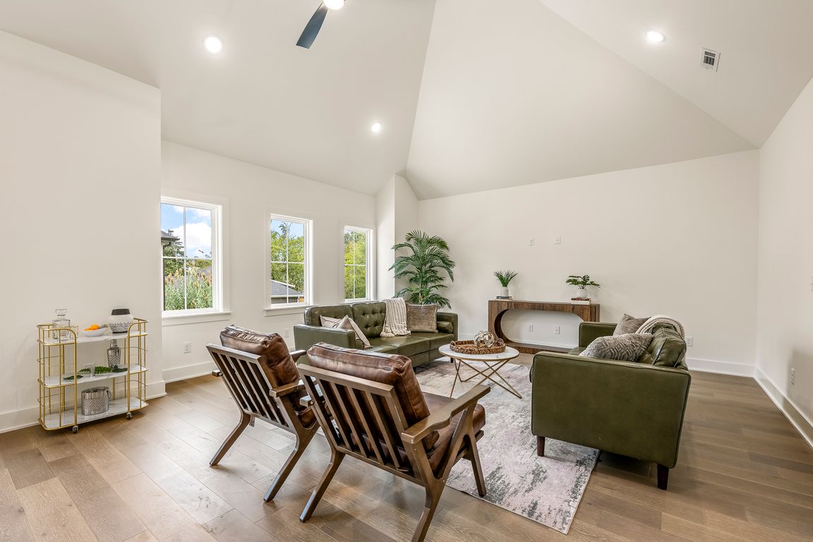 next background image