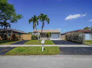 11561 SW 83rd Ter, Miami, FL 33173