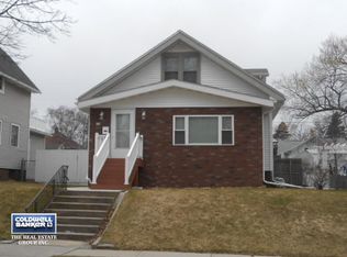 844 N 6th St, Manitowoc, WI 54220