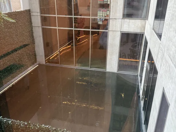 98 Front Street image 13 of 16