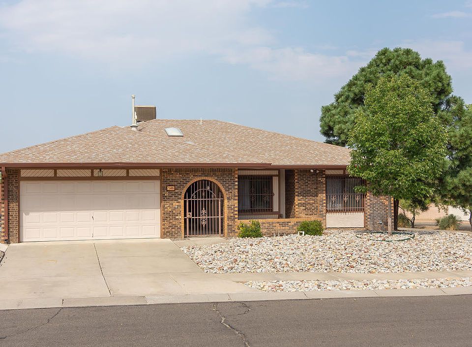 1st image of 5405 Vista Bonita NE