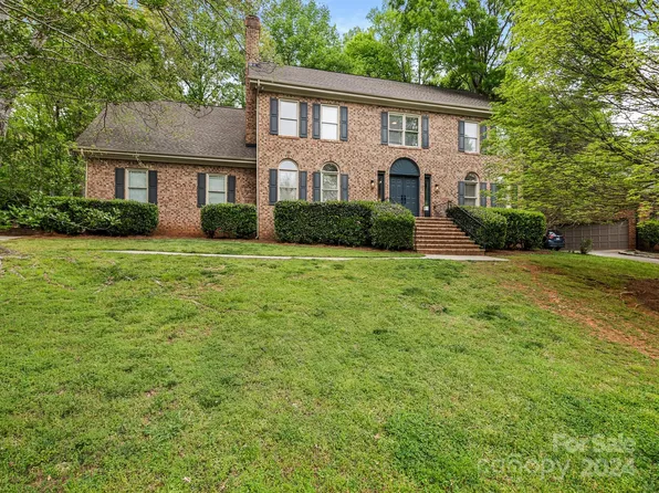 1130 Iverleigh Trl, Charlotte, NC 28270