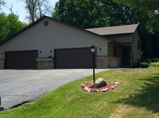 701 Mink Ranch Rd, Burlington, WI 53105