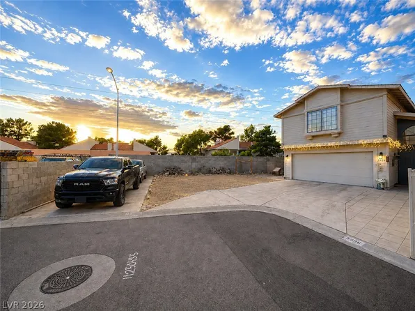 5956 Great Falls Ave, Las Vegas, NV 89110