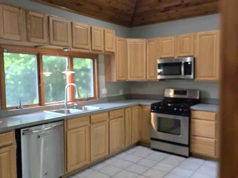 145 Liberty St — Photo 3